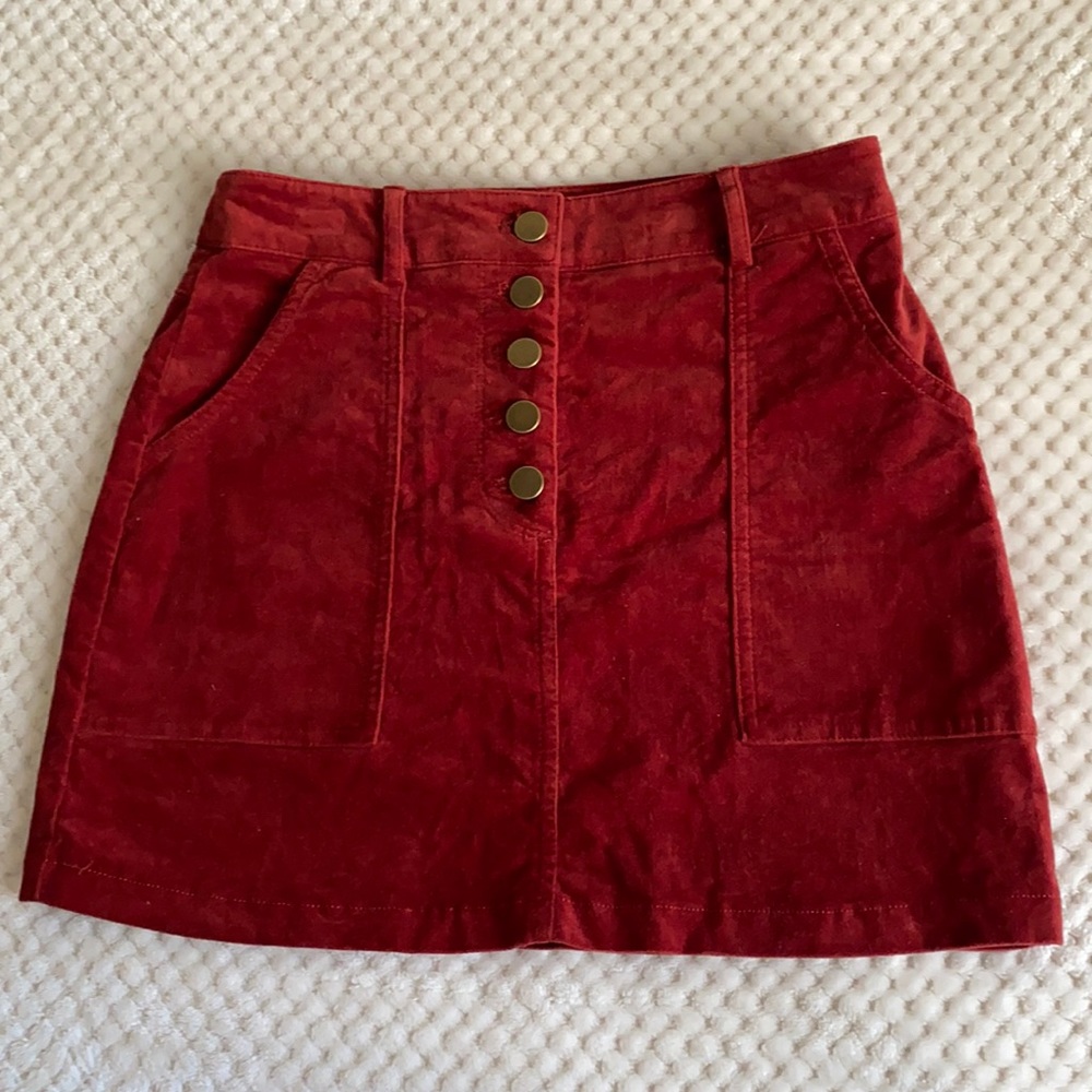 High waisted forever 21 skirt